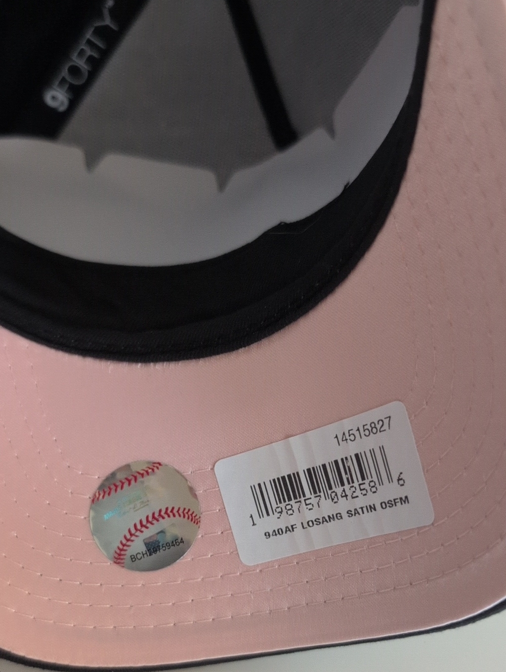 New Era 9FORTY Black Angels Baseball Cap w/ White & Pink Shimmer Logo Detailing - Picture 6 of 8